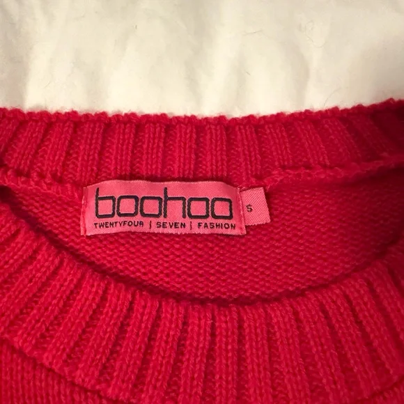 Just in time for the holidays!  Boohoo ‘Let Me Take An Elfie’ sweater. - Picture 2 of 2